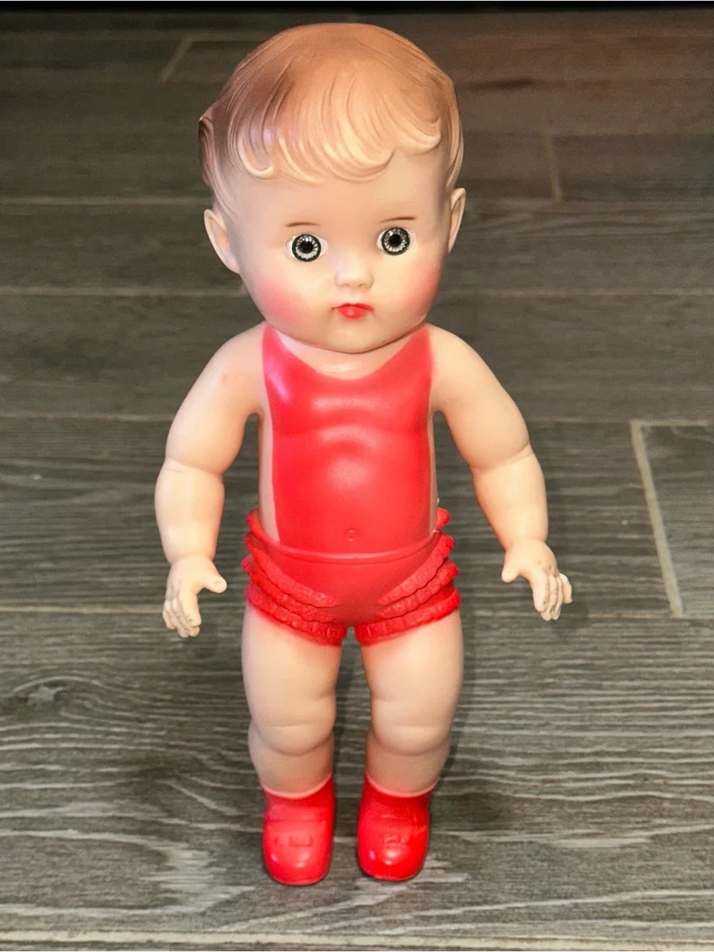 Vintage 1956 The Sun Rubber Co. Girl Doll Light Brown Wavy Hair Green Eyes
